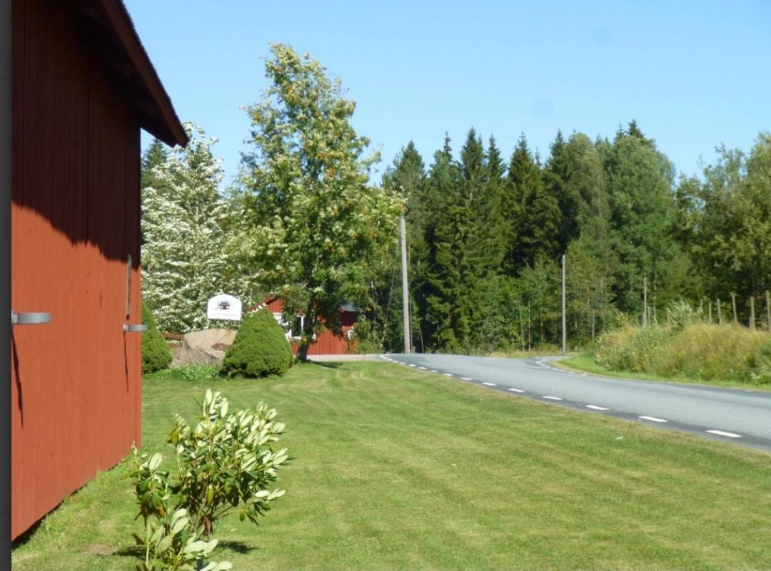 Lilla Laegenheten Vaestra Karstorp Aneby Exterior photo